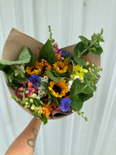 Load image into Gallery viewer, June Flower Subscription
