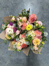 Load image into Gallery viewer, August Flower Subscription