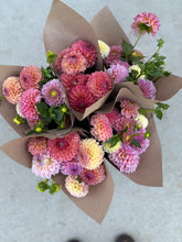 Load image into Gallery viewer, Dahlia CSA Subscription