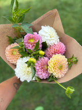 Load image into Gallery viewer, August Flower Subscription