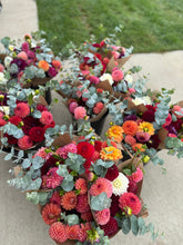 Load image into Gallery viewer, Dahlia CSA Subscription