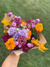 Load image into Gallery viewer, September Flower Subscription