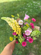 Load image into Gallery viewer, June Flower Subscription