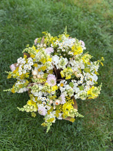 Load image into Gallery viewer, June Flower Subscription
